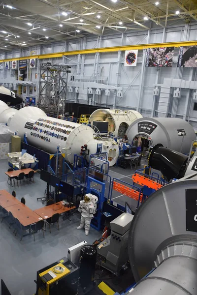 Houston, Tx - Nis 19: Nisan'da Houston Texas Uzay Merkezi'nde Astronot Eğitim Tesisi 19 Nisan 2019. Onun bir bilim ve uzay öğrenme merkezi, Nasa Johnson Uzay Merkezi resmi ziyaretçi merkezi ve Smithsonian müzesi.