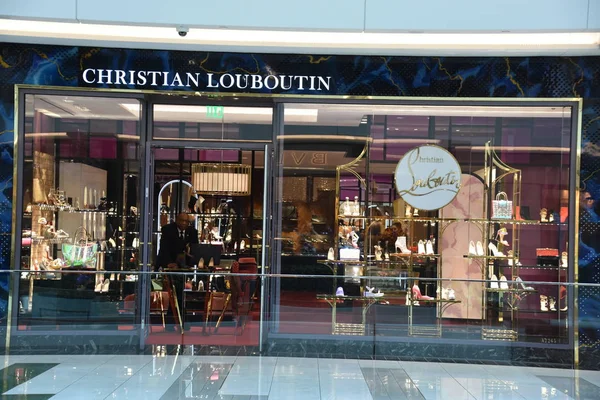 Хустон Техас Apr Christian Louboutin Торговом Центре Galleria Хьюстоне Штат — стоковое фото