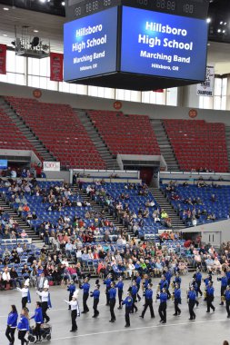 PORTLAND, OR - 8 Haziran 2019 'da Portland, Oregon' daki Moda Center 'daki Spirit Mountain Kumarhanesi Grand Floral Parade, 8 Haziran 2019' da görüldü. Geçit alayı Portland Gül Festivali 'nin en önemli parçasıdır..