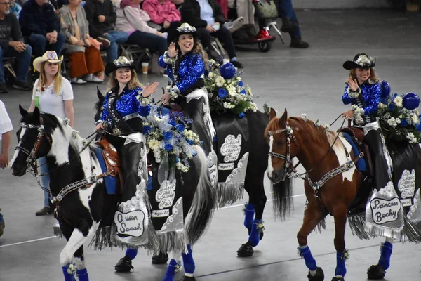 Portland Jun Die 2019 Spirit Mountain Casino Grand Floral Parade — Stockfoto