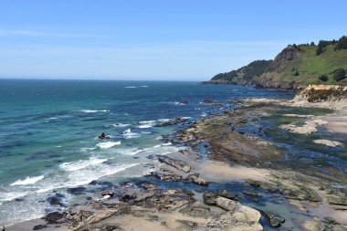 Oregon, Otter Rock 'taki Devil' s Punchbowl Eyaleti Doğal Alanı