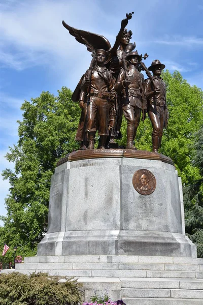 OLYMPIA, WA - 12 Haziran 1938 'de Olympia, Washington' daki Zafer Anıtı (Birinci Dünya Savaşı Anıtı), 12 Haziran 2019 'da görüldü..