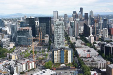 Seattle, Wa - Haz 12: Seattle Space Needle de Gözlem Güvertesinden Seattle Havadan Görünümü, Washington, Haziran'da görüldüğü gibi 12, 2019.