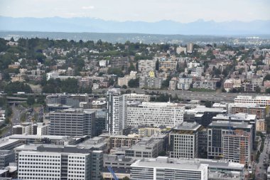 Seattle, Wa - Haz 12: Seattle Space Needle de Gözlem Güvertesinden Seattle Havadan Görünümü, Washington, Haziran'da görüldüğü gibi 12, 2019.