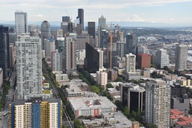 Seattle, Wa - Haz 12: Seattle Space Needle de Gözlem Güvertesinden Seattle Havadan Görünümü, Washington, Haziran'da görüldüğü gibi 12, 2019.