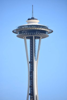 Seattle, Wa Jul 12: Space Needle Seattle, Washington, Temmuz'da 12, 2019. Gözlem kulesi Seattle Merkezi'nde 1962 Dünya Fuarı için inşa edilmiş ve 2.3 milyondan fazla ziyaretçi çekti.