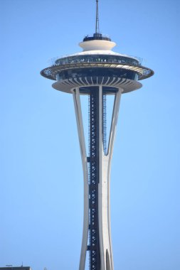 Seattle, Wa Jul 12: Space Needle Seattle, Washington, Temmuz'da 12, 2019. Gözlem kulesi Seattle Merkezi'nde 1962 Dünya Fuarı için inşa edilmiş ve 2.3 milyondan fazla ziyaretçi çekti.