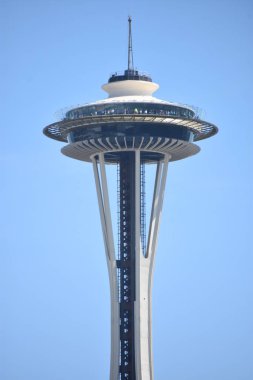 Seattle, Wa Jul 12: Space Needle Seattle, Washington, Temmuz'da 12, 2019. Gözlem kulesi Seattle Merkezi'nde 1962 Dünya Fuarı için inşa edilmiş ve 2.3 milyondan fazla ziyaretçi çekti.
