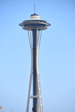Seattle, Wa Jul 12: Space Needle Seattle, Washington, Temmuz'da 12, 2019. Gözlem kulesi Seattle Merkezi'nde 1962 Dünya Fuarı için inşa edilmiş ve 2.3 milyondan fazla ziyaretçi çekti.