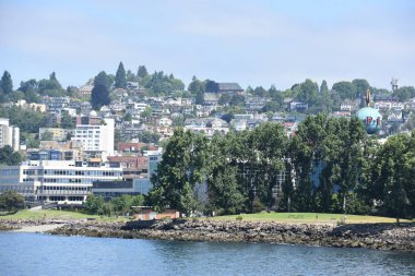 SEATTLE, WA - 13 Haziran 2023 'te Seattle, Washington' daki rıhtım manzarası.