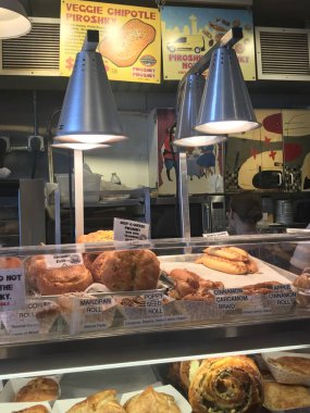 SEATTLE, WA - 13 Haziran 2019 'da görüldüğü üzere Piroshky Piroshky Seattle, Washington' daki Pike Place Market 'te.