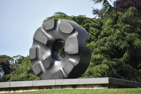 Seattle Giugno Scultura Black Hole Sun Noguchi Volunteer Park Seattle — Foto Stock