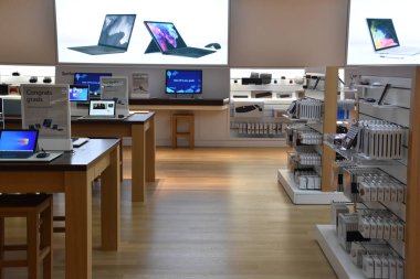 14 Haziran 2019 'da Redmond, Washington' daki karargahta Microsoft Ziyaretçi Merkezi 'nde görüldü..