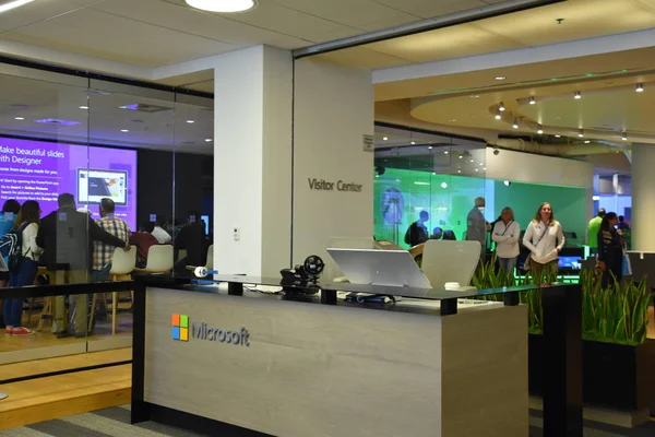 Redmond Jun Microsoft Visitor Center Redmondissa Washingtonissa Nähtynä Kesäkuu 2019 — kuvapankkivalokuva