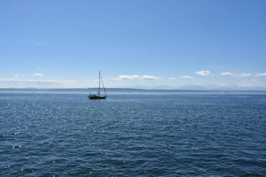 SEATTLE, WA - 15 Haziran 2018 'de Seattle, Washington' daki Golden Gardens Park 'tan görüntü.