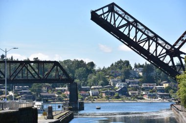 Seattle, Wa - Jul 15: Hiram M. Chittenden Locks (Ballard Locks) Seattle, Washington, 15 Temmuz 2019 tarihinde görüldüğü gibi. Bu Seattle, Washington Gölü Washington Gemi Kanalı, Salmon Bay batı ucunda kilitleri bir komplekstir.