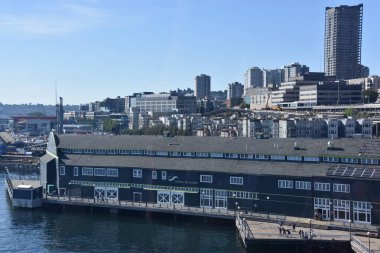 Seattle, Wa - Haz 15: Seattle Aquarium Washington' da, 15 Haziran 2019 tarihinde görüldüğü gibi. Bu 1977 yılında açılan ve Elliott Bay rıhtım üzerinde Pier 59 bulunan bir kamu akvaryumu.