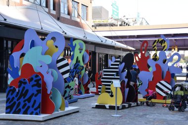 New York, Ny - Haz 23: Wade ve Leta tarafından Seascape Sculpture at Seaport District in Manhattan, New York, 23 Haziran 2019 tarihinde görüldüğü gibi.