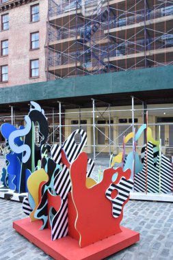 New York, Ny - Haz 23: Wade ve Leta tarafından Seascape Sculpture at Seaport District in Manhattan, New York, 23 Haziran 2019 tarihinde görüldüğü gibi.