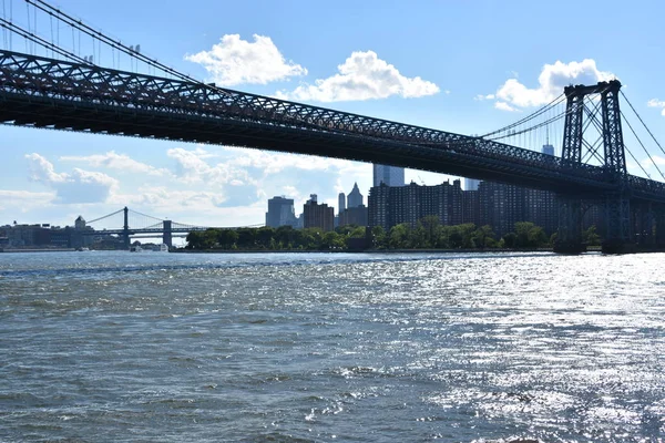 纽约市布鲁克林威廉斯堡桥 — 图库照片