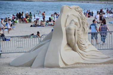 REVA BEACH, MA - 28 Temmuz 2019 'da Massachusetts' te düzenlenen Revere Beach 2019 Uluslararası Kum Heykel Festivali 'nde kum heykelleri.