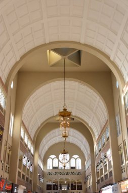 ŞARJAH, BAE - 16 Şubat 2020 'de görüldüğü gibi Sharjah, BAE' deki Merkez Çorba. Şeriat haritasında ikonik bir simgedir ve şehrin en çok fotoğraflanan binalarından biridir.. 