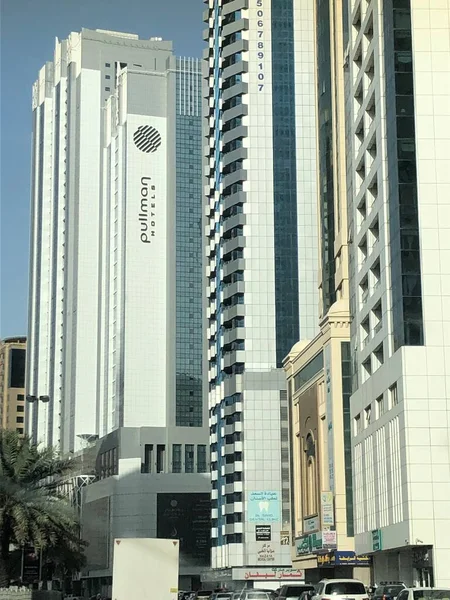 Sharjah Verenigde Arabische Emiraten Feb Wolkenkrabbers Sharjah Verenigde Arabische Emiraten — Stockfoto