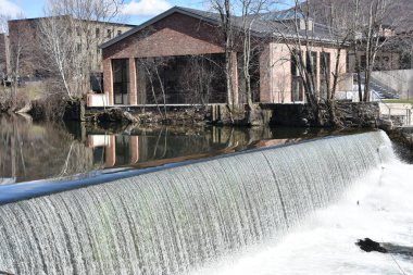 Beacon, New York 'ta Fishkill Overlook Falls