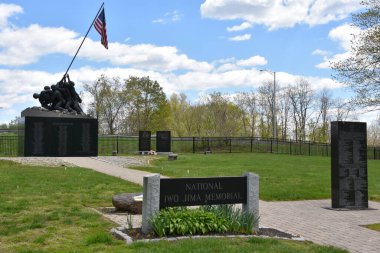 NEW BRITAIN, CT - 16 Mayıs: Ulusal Iwo Jima Memorial, New Britain, Connecticut, 16 Mayıs 2020.