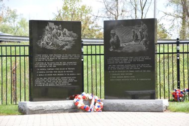 NEW BRITAIN, CT - 16 Mayıs: Ulusal Iwo Jima Memorial, New Britain, Connecticut, 16 Mayıs 2020.