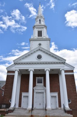 BATI HARTFORD, CT - 10 Mayıs 2020 'de Batı Hartford, Connecticut' taki İlk İsa Kilisesi.