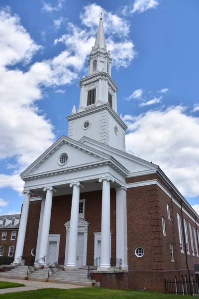 West Hartford 5月10日 2020年5月10日に見られるように コネチカット州ウェスト ハートフォードにおけるキリストの会衆の最初の教会 — ストック写真