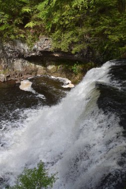 Middletown, Connecticut 'taki Wadsworth Falls Eyalet Parkı