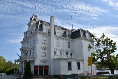17 Mayıs 2020 'de Doğu Haddam, Connecticut' taki Goodspeed Opera Evi 'nde görüldü..