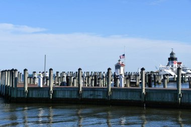 Old Sacbrook, CT - 30 Mayıs 2021 'de Old Saybrook Point Inn ve Marina' da görüldüğü gibi.