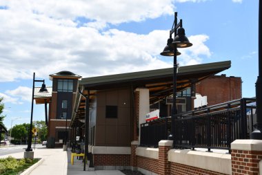 Meridyen CT - 7 Haziran 2020 'de Connecticut' taki Meriden Transit Center.