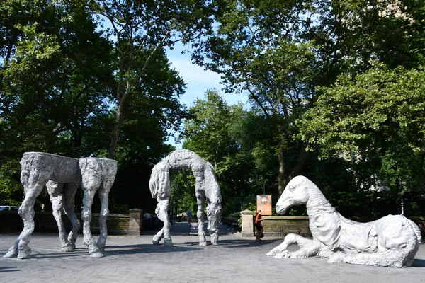 Nueva York Jul Escultura Caballos Jean Marie Appriou Entrada Central —  Fotos de Stock