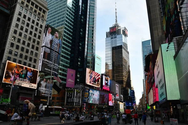 Nueva York Jul Times Square Presentado Con Broadway Theaters Carteles — Foto de Stock