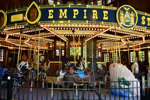 Cooperstown Jul Empire State Carrousel Het Farmers Museum Cooperstown New — Stockfoto