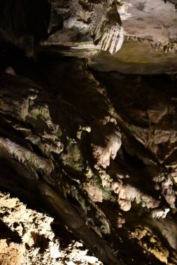New York 'un kuzeyindeki Howe Mağaraları, 25 Temmuz 2020' de görüldüğü gibi. Niagara Şelalesi 'nden sonra New York' ta en çok ziyaret edilen ikinci doğal cazibe..