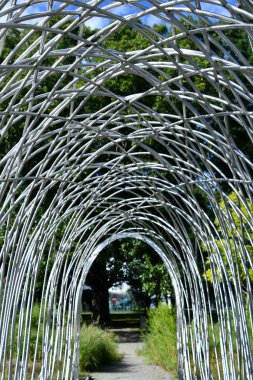 ANNANDALE-ON-HUDSON, New York - 30 Ağustos 2020 'de İzlandalı ressam Olafur Eliasson tarafından Bard College, Annandale-On-Hudson, New York' ta oluşturulan Gerçeklik Parlamentosu.