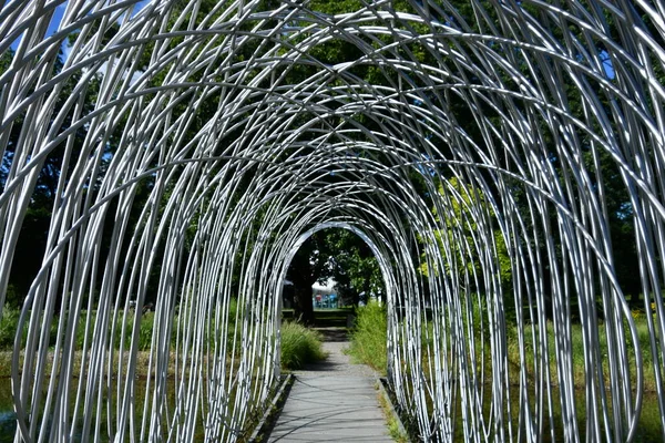 ANNANDALE-ON-HUDSON, New York - 30 Ağustos 2020 'de İzlandalı ressam Olafur Eliasson tarafından Bard College, Annandale-On-Hudson, New York' ta oluşturulan Gerçeklik Parlamentosu.