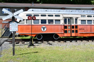 KINGSTON, NY - 23 AUG Boston PCC Trolley 3204 Kingston, New York 'taki Trolley Müzesi, 23 Ağustos 2020' de görüldüğü gibi.