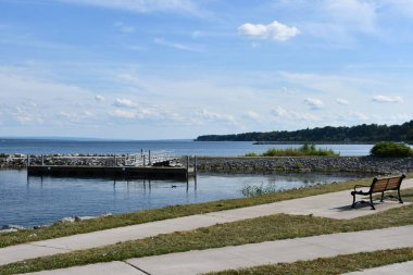 GENEVA, NY - 21 AUG: 21 Ağustos 2020 'de New York' un kuzeyindeki Finger Lakes bölgesinde, Cenevre 'de Lakefront view.