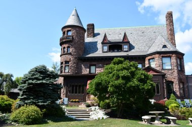 22 Ağustos 2020 'de Cenevre, New York' taki Belhurst Kalesi 'nde görüldüğü gibi. Seneca Gölü kıyısında eski bir özel konuttur..