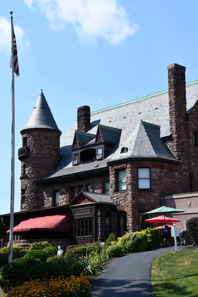 ジュネーブ ニューヨーク 8月22日 2020年8月22日に見られるように ニューヨーク州ジュネーブのベルハースト城 セネカ湖の岸にあるかつての私邸である — ストック写真