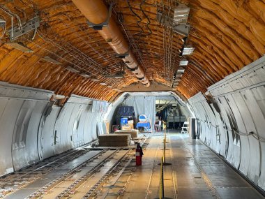 McDonnell Douglas KC-10 Extender, 20 Nisan 2025 'te Dover, Delaware' deki Hava Hareketi Komuta Müzesi 'nde sergileniyor..