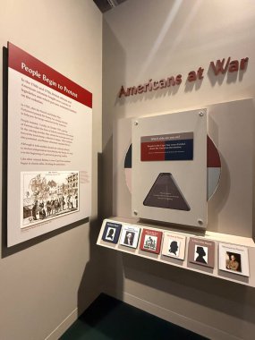 WILMINGTON, NC - 19 Nisan 2025 'te Wilmington, Kuzey Carolina' daki Cape Fear Museum of History and Science 'da sergi.