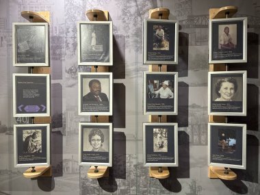 WILMINGTON, NC - 19 Nisan 2025 'te Wilmington, Kuzey Carolina' daki Cape Fear Museum of History and Science 'da sergi.