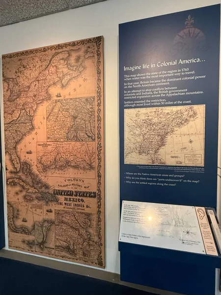 WILMINGTON, NC - 19 Nisan 2025 'te Wilmington, Kuzey Carolina' daki Cape Fear Museum of History and Science 'da sergi.